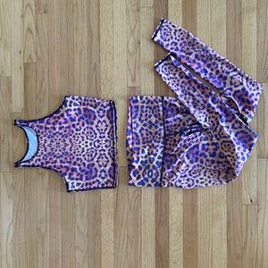 Teeki purple leopard set